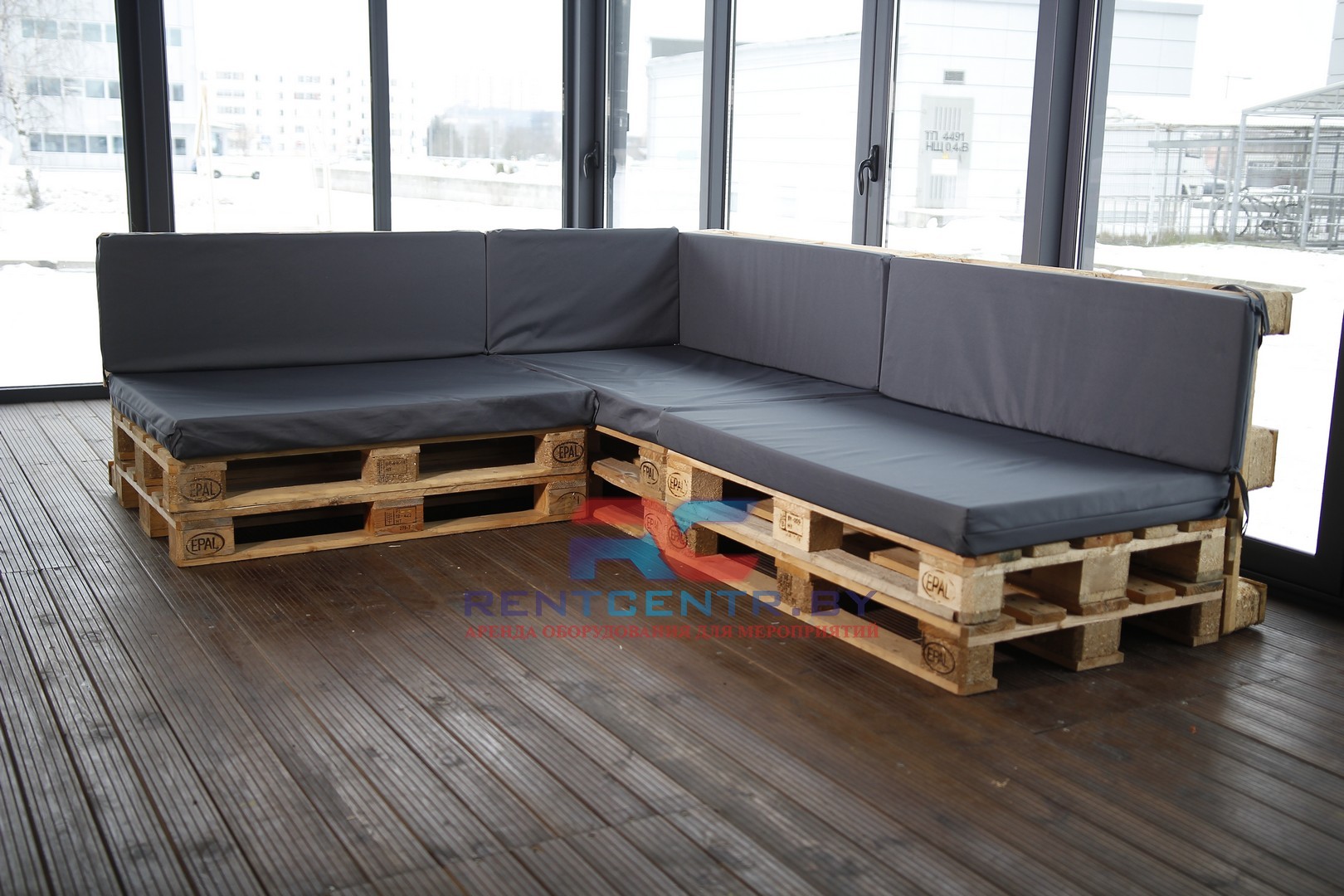 Аренда мебели из паллет/поддонов